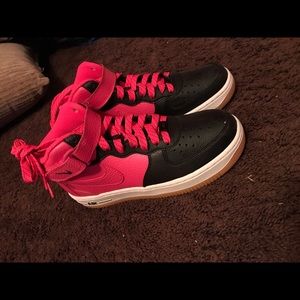 Various size Nike’s